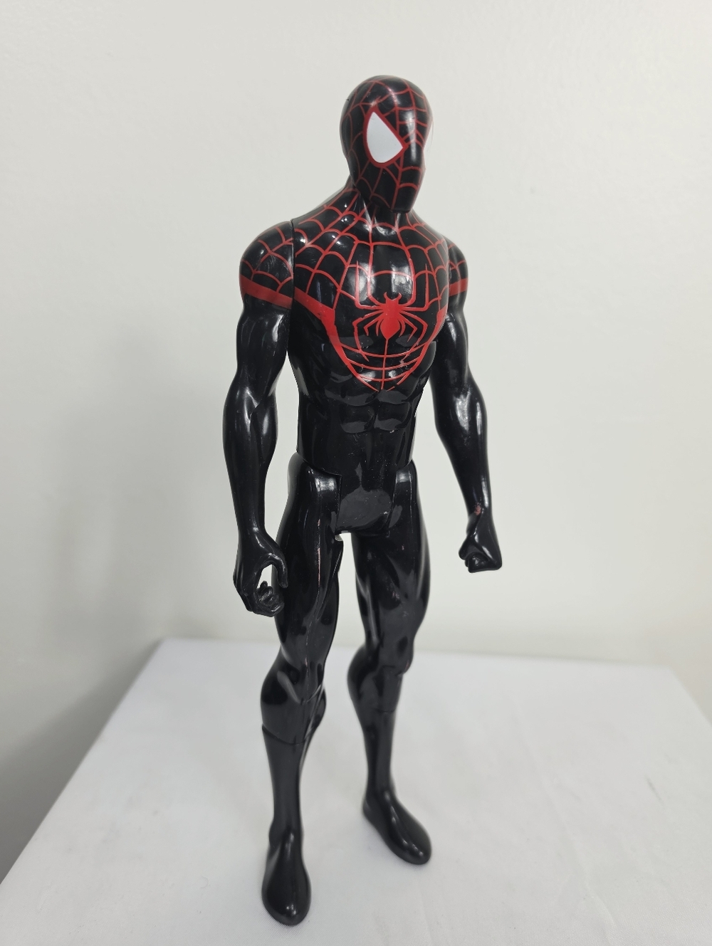 Marvel Spiderman 12” Spiderman  Figure Toy